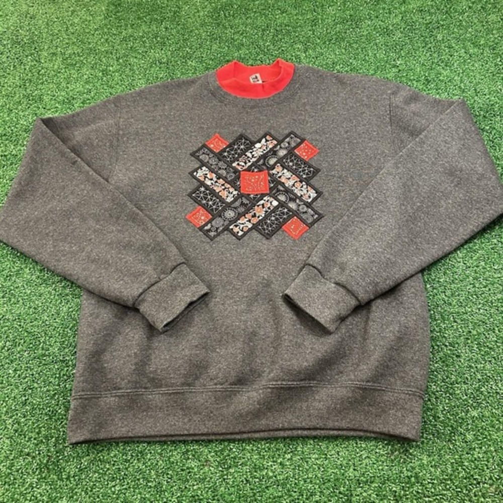 Vintage Jerzees Sweater Men Small Gray Black Pullover Sweatshirt Embroidered Y2K